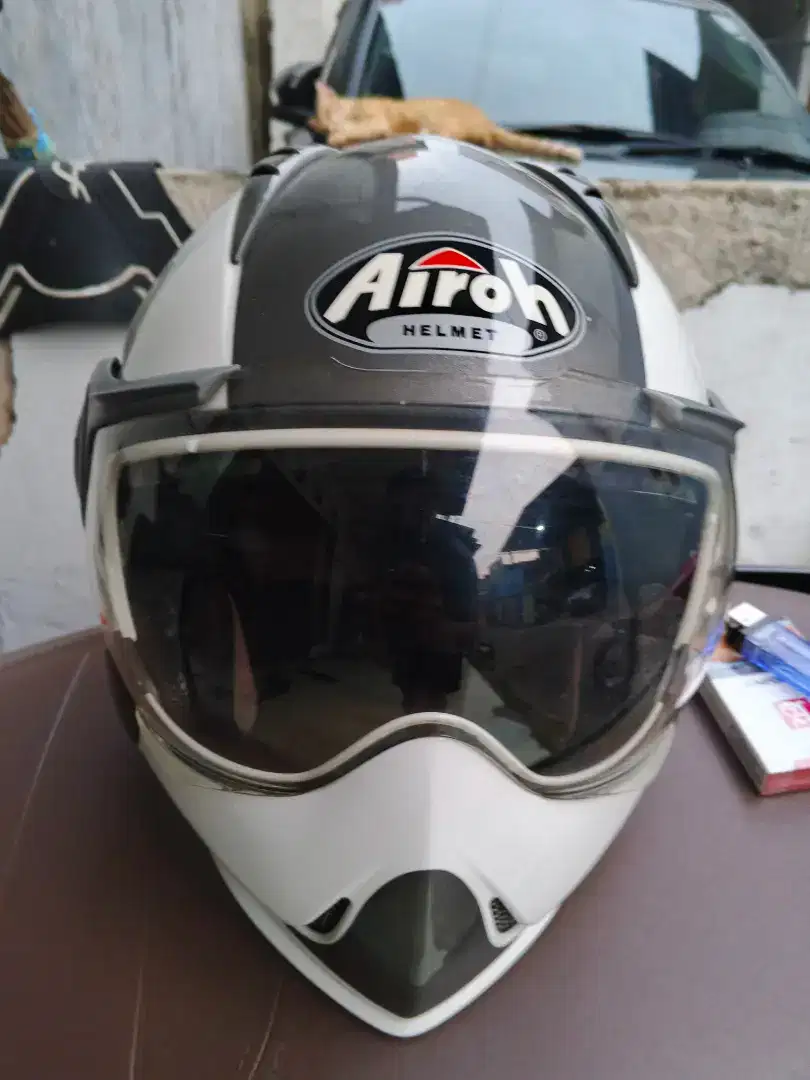 Di Jual Helm Airoh TR1