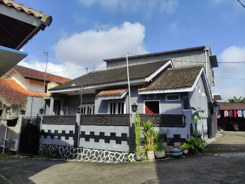 Dijual Rumah Tinggal lingkungan nyaman dan aman di Temanggung kota
