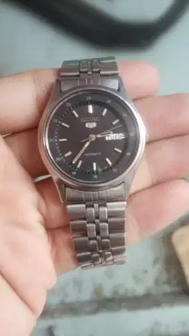 Seiko 5 Military Cal 6309 
Kondisi Mulus Normal F