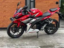 Honda cbr 2017  plat ab pajak on joss