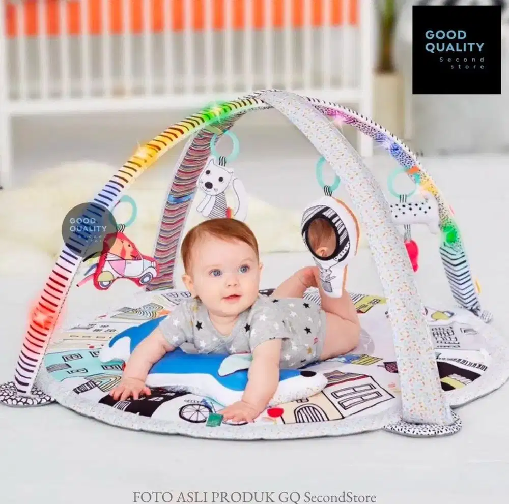 Skip Hop Vibrant Village Smart Lights Activity Gym - Playmat Bayi