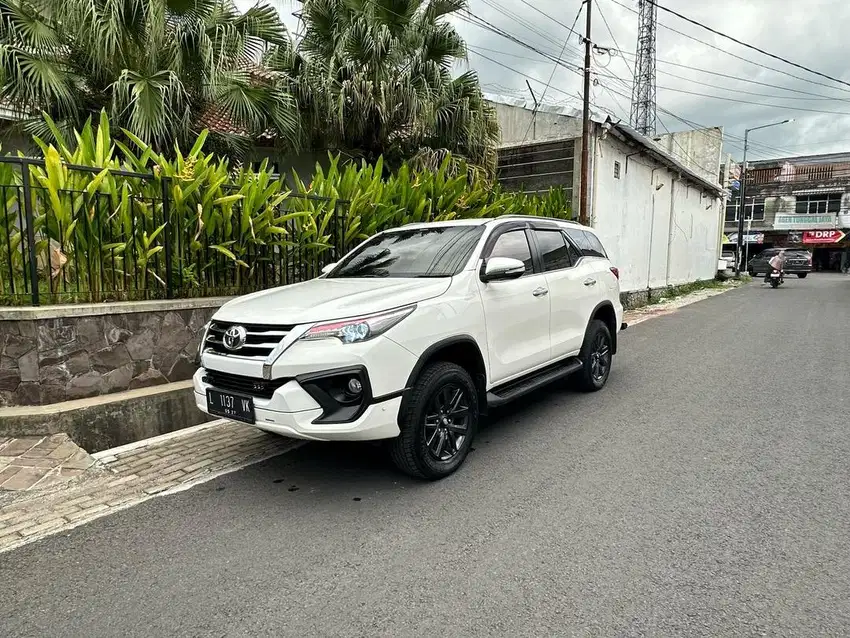 FORTUNER VRZ 2.4 VRZ AT 2017
