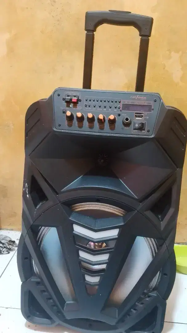 Speaker bluetooth