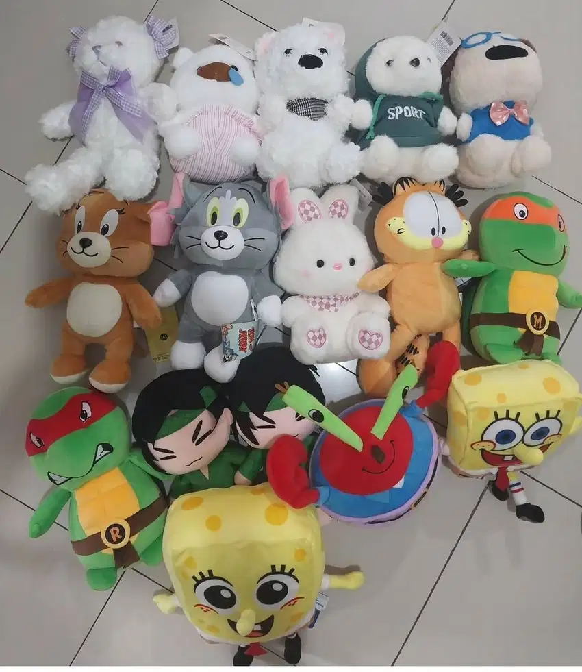 Boneka anak lucu