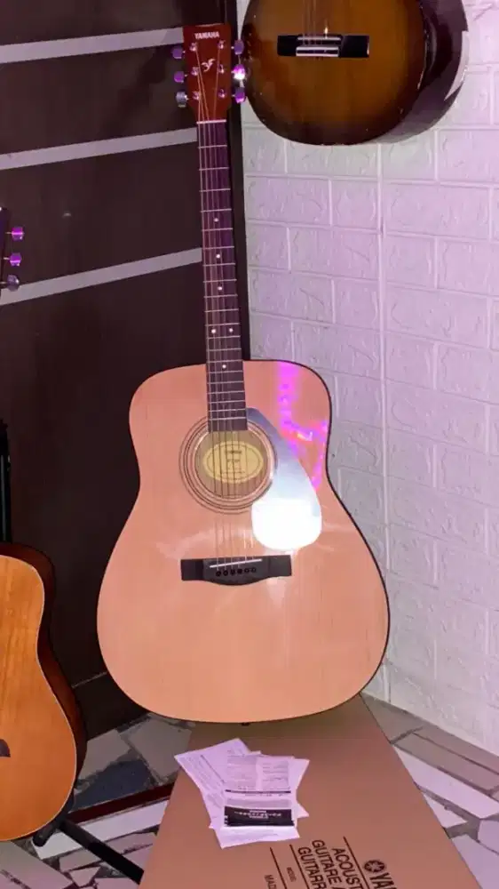 GITAR YAMAHA F310 ORI LENGKAP
