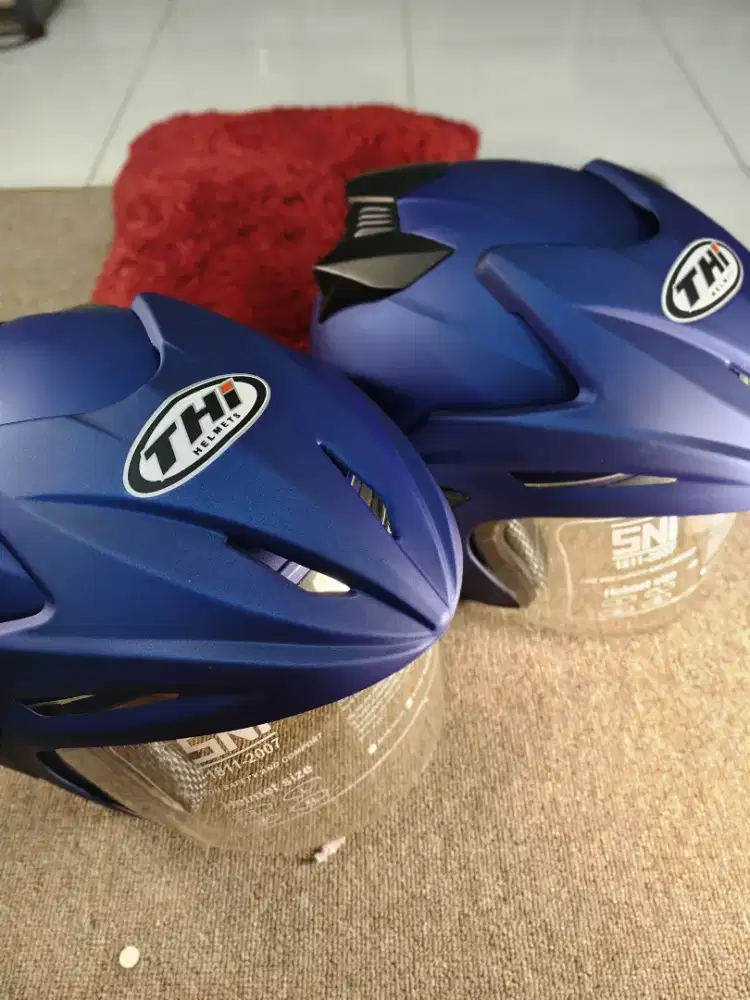 Helm THI ROOKIE WARNA UNGU DOFF ukuran L