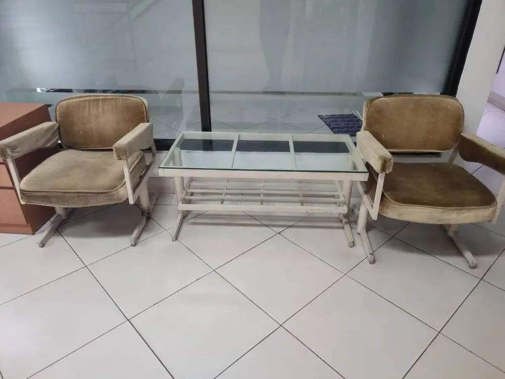 Meja Kursi Set Antik Kuno Jadul Kondisi Baik