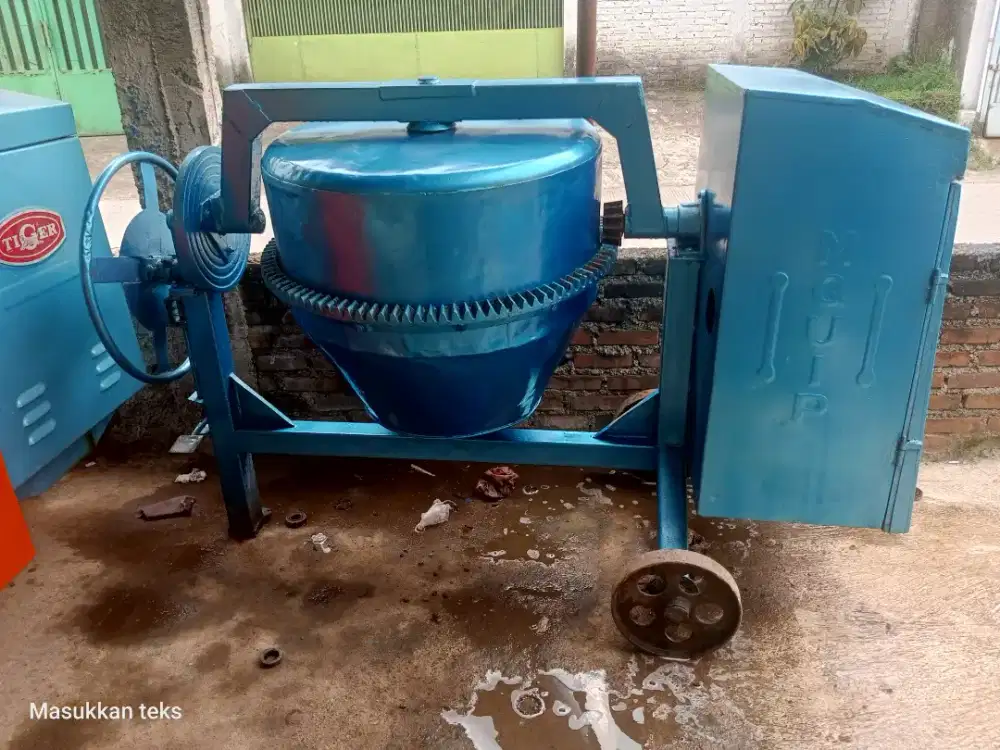 JUAL MESIN MOLEN COR BETON SIAP PAKAI MEREK MQUIP MESIN DONGFENG 7PK