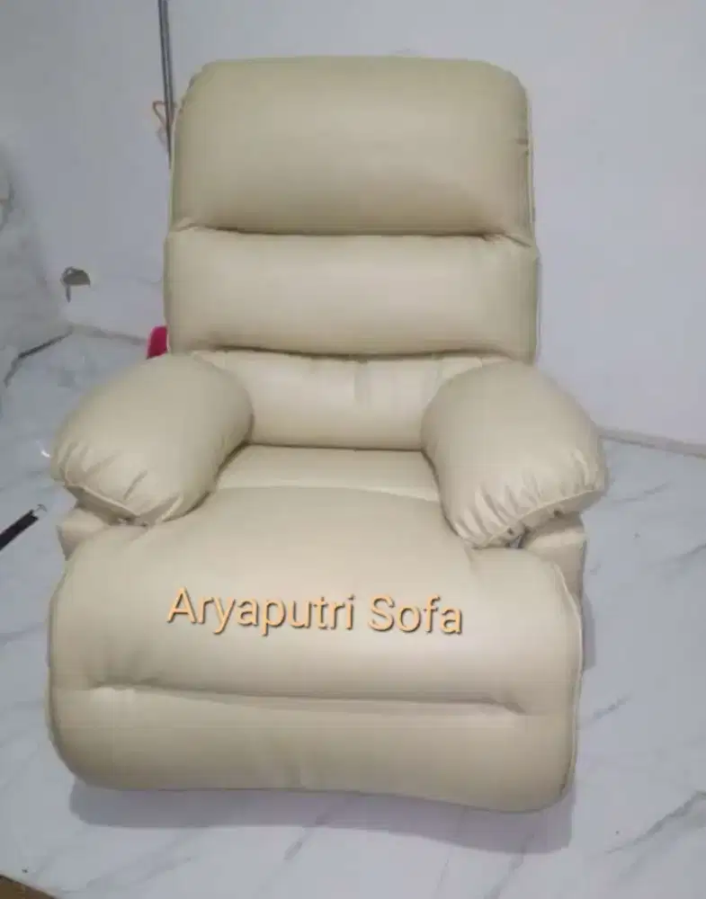 Service sofa / servis sofa panggilan bergaransi