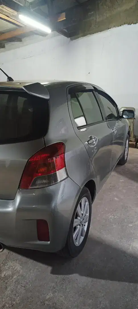 Yaris j 2010 automatic