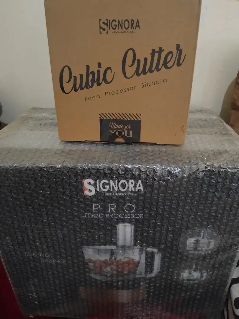 PRO FOOD PROCESSOR SIGNORA with CUBIC CUTTER