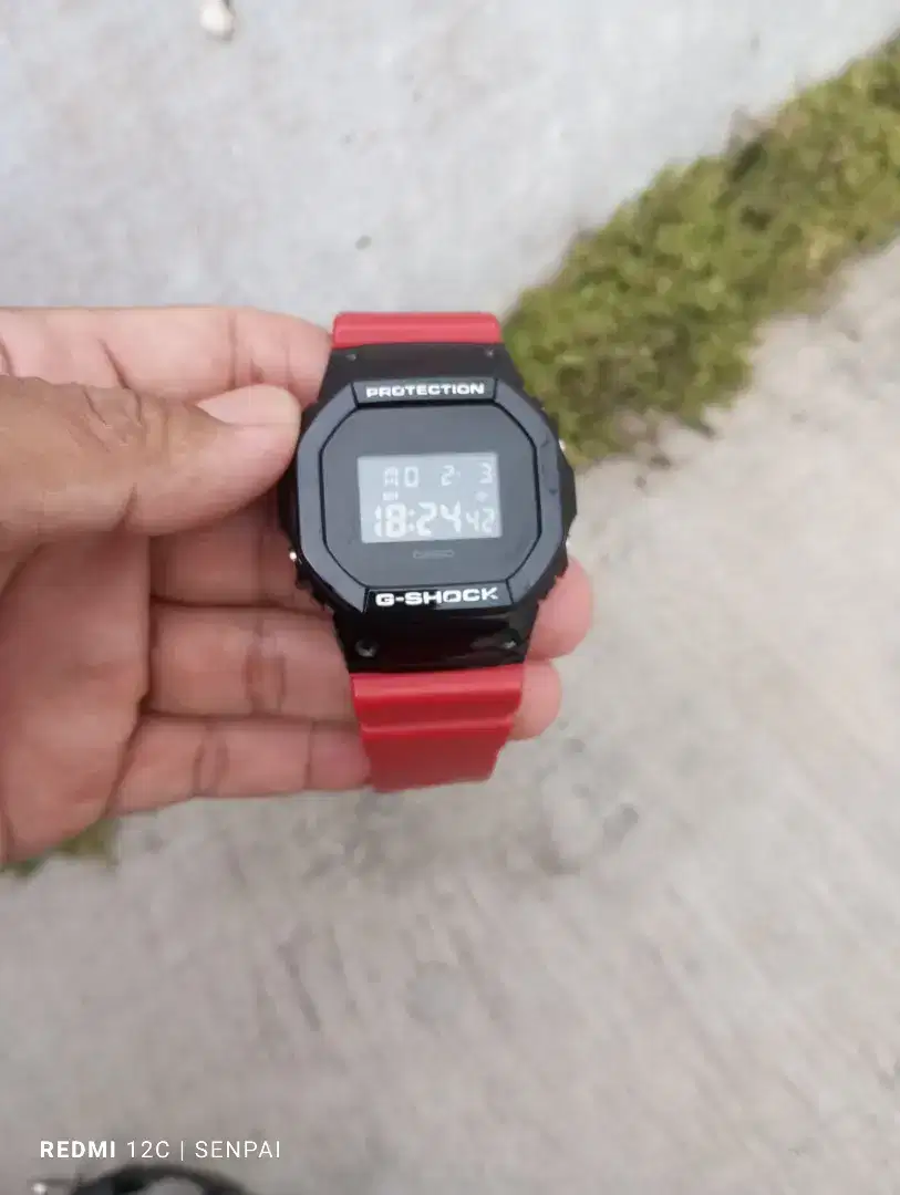 Casio Gshock DW -5750E