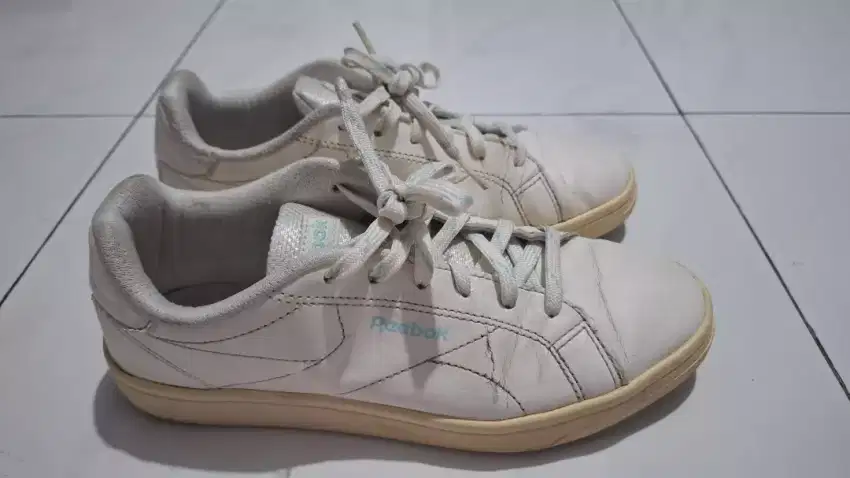 Sepatu Reebok women size 7 Original