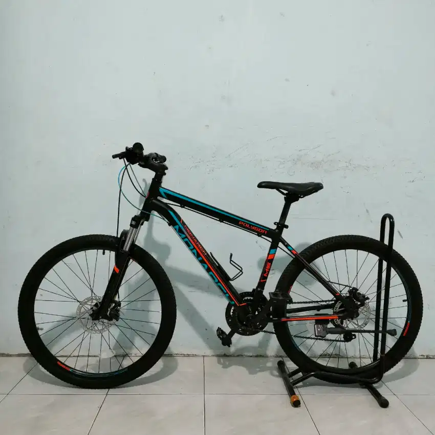 Dijual Sepeda Polygon Monarch 5