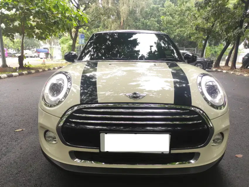 Mini cooper S at 2017 3 door