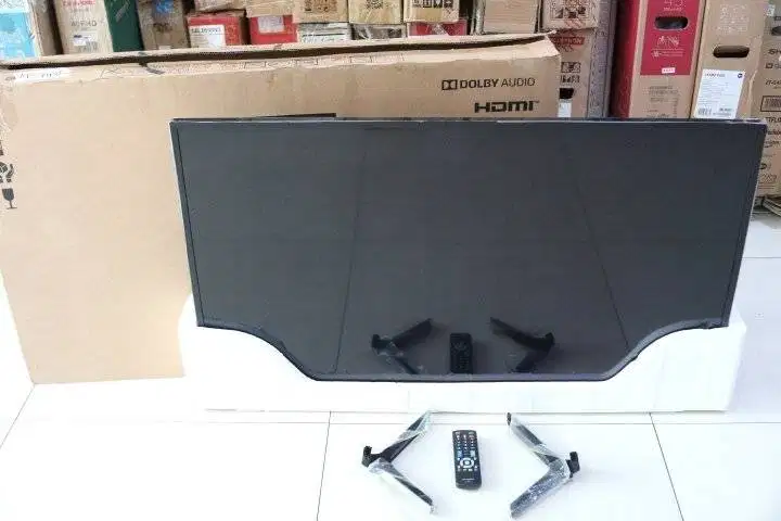 SHRAP LED DIGITAL TV 42IN (43in ) MANTAP GARANSI 1 BULAN  3065