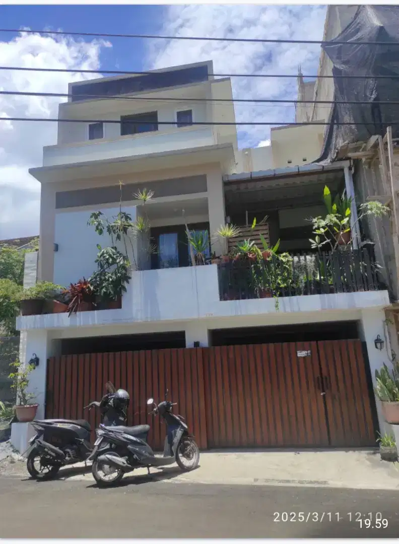Jual Rumah Cantik Di Setia Budhi Regency Bandung