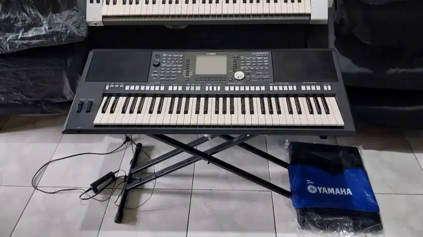 Keyboard yamaha psr s 950 bisa tt
