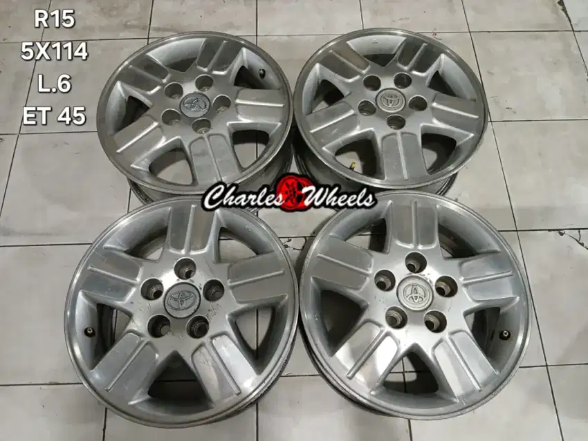 Jual velg mobil oem innova r15 5x114,3 grandmax carry luxio dll