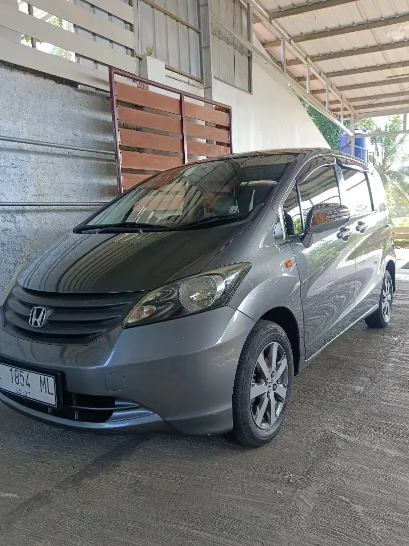 Bismillah numpang jual honda Freed SD. Metic th. 2010.no.z.tsk.abu2