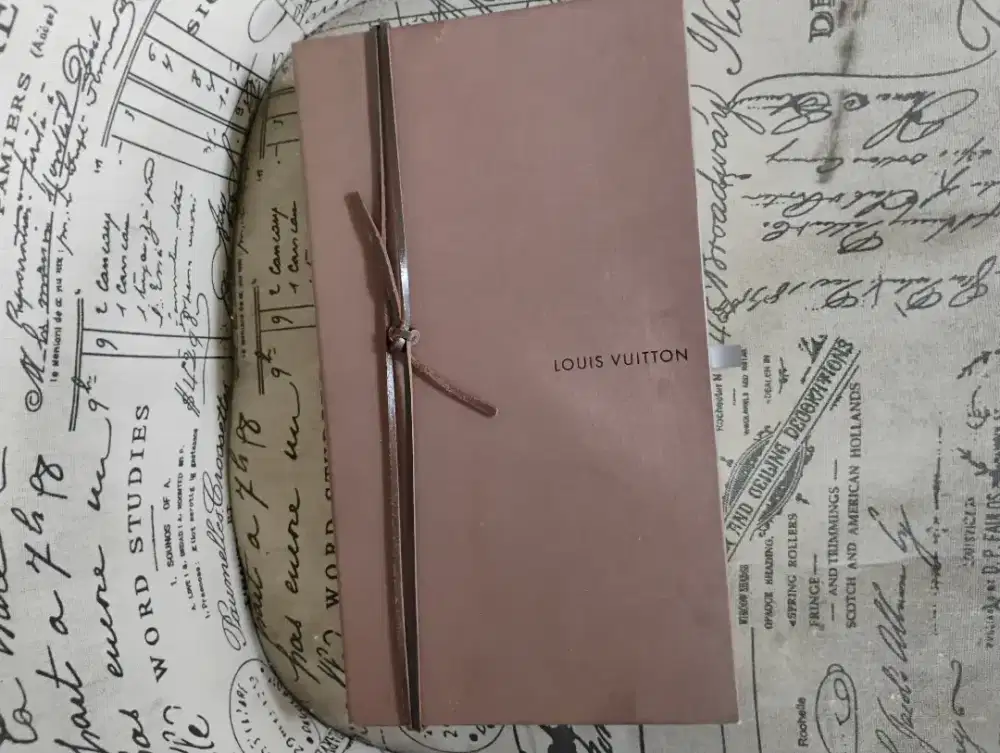 Dompet Louis Vuitton monogram