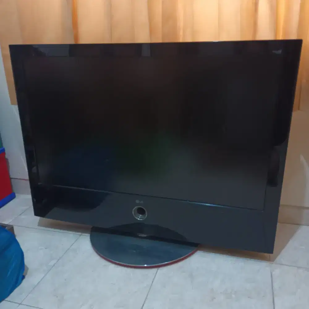 Tv LG 42 inch scarlet fhd 1080p