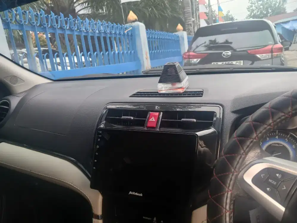 Rental Mobil Manokwari (jufri)