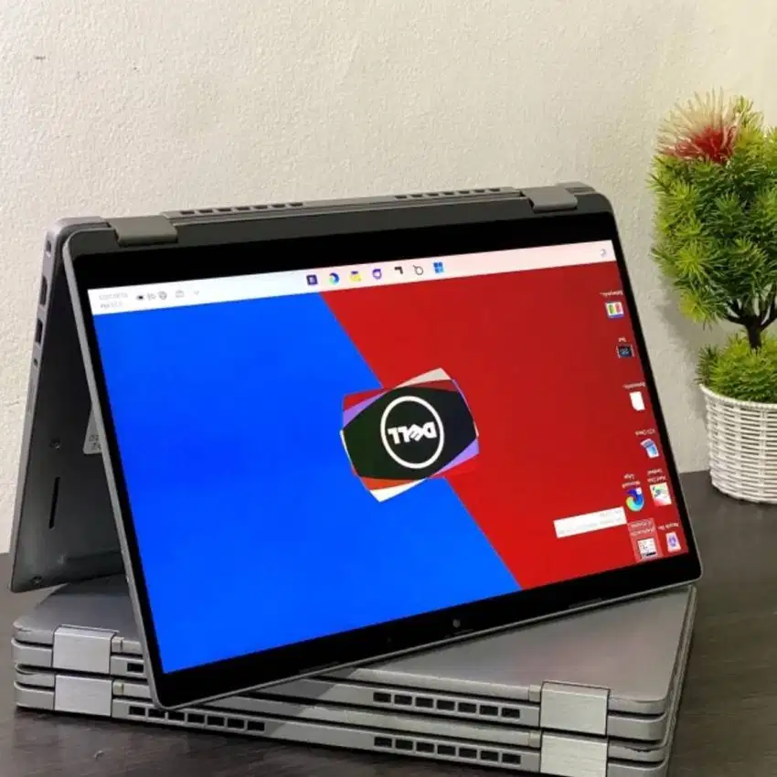 Laptop Dell Latitude 5320 2in1 Core i7 Gen11 RAM 16/256GB M-VR2