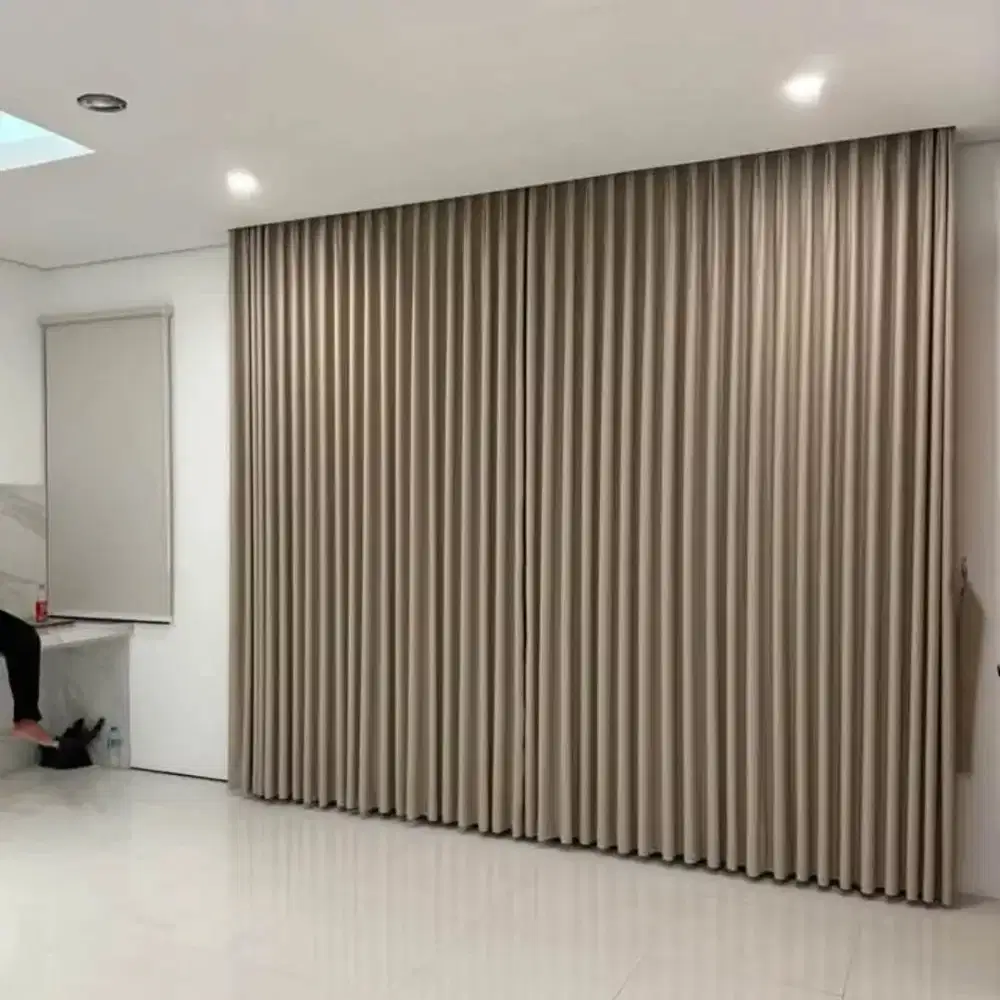 Gorden costum ukuran