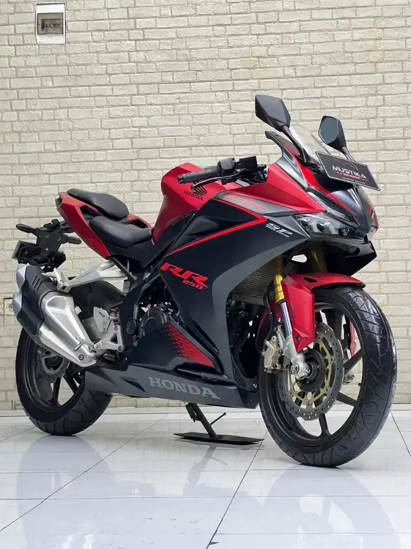 Perfect Condition!!Honda CBR 250RR ABS Sp 2022 Pjak Baru Mulus-Mustika