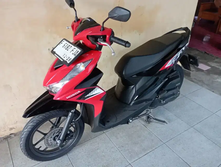 HONDA BEAT CBS 2023 AKHIR KM 5700 LIKE NEW