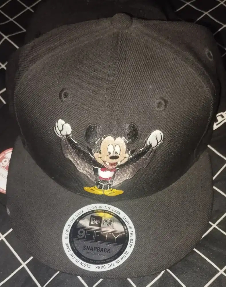 New era Mickey mouse