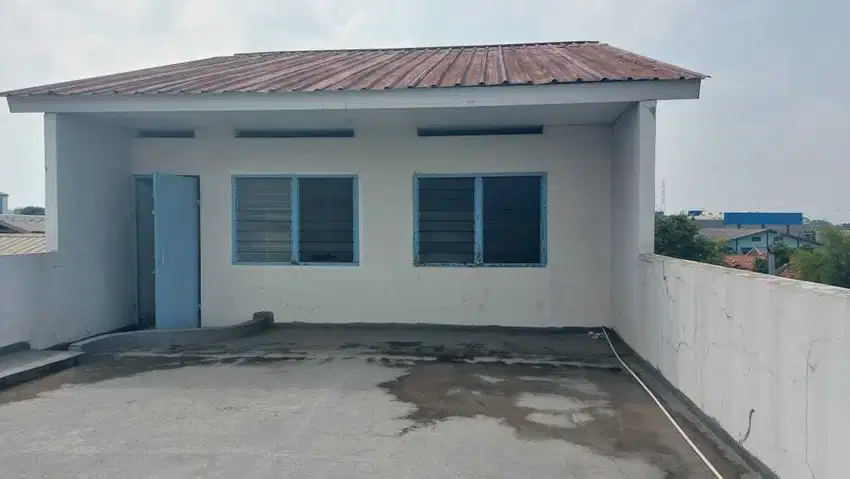 Disewakan Gudang 3 lt siap pakai  jl Raya utama Narogong
