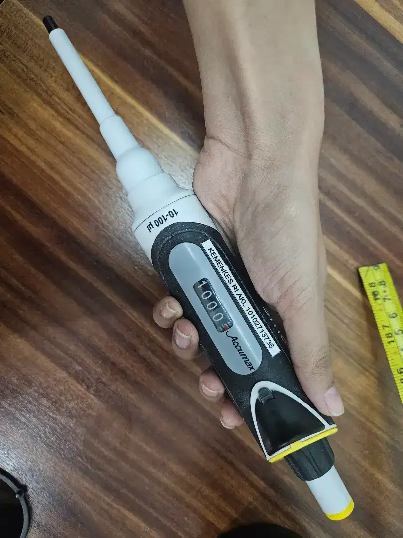 Mikropipet 10-100 uL