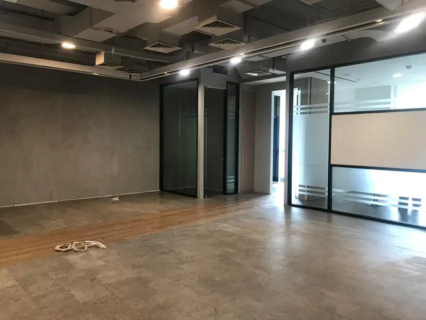 Dijual Kantor Office Space Treasury Tower District 8 Astha