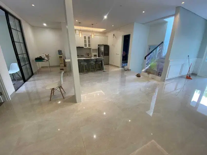 RUMAH FURNISHED BUILT IN DITINGGAL TERMASUK AC  INGENIA BSD
