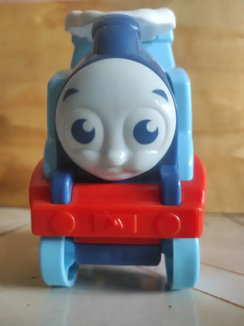 Kereta api thomas flip n fun