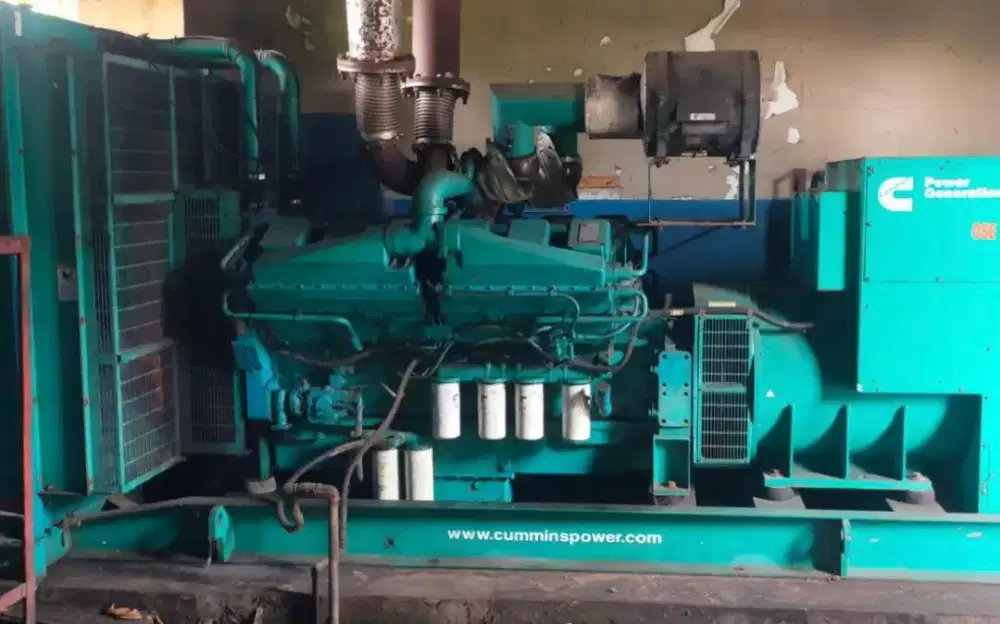 Jual gense bekas 1250 kva merk cummins