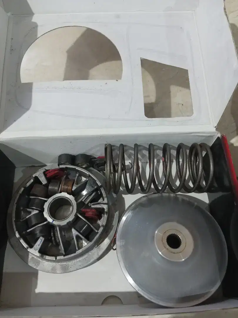 Pulley depan/rumah roller aerox old sama beat deluxe