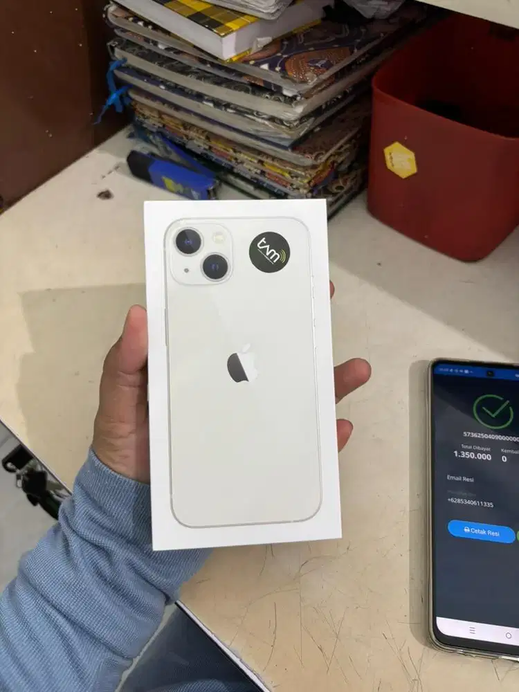 IP 13 128 GB FREEE BATOK