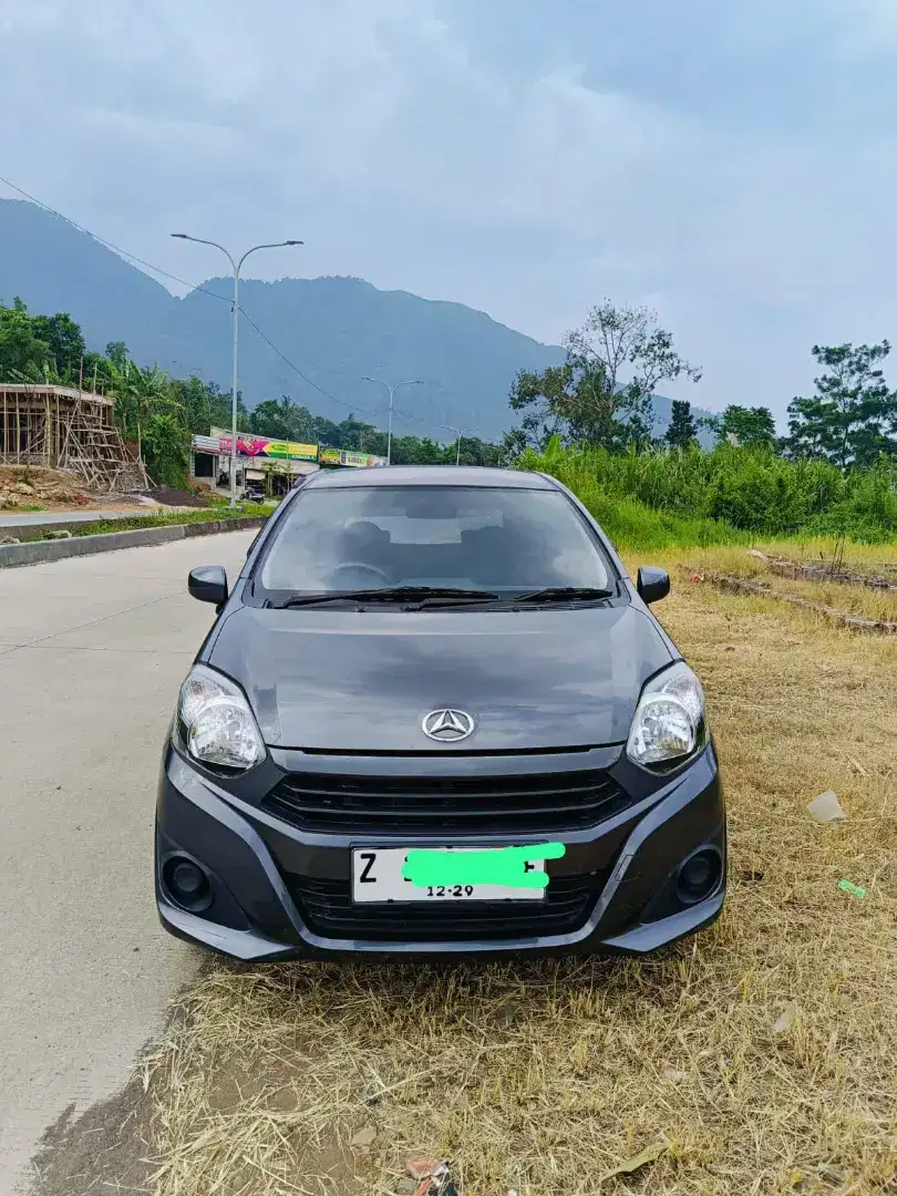 Daihatsu Ayla 1.0 M Manual
