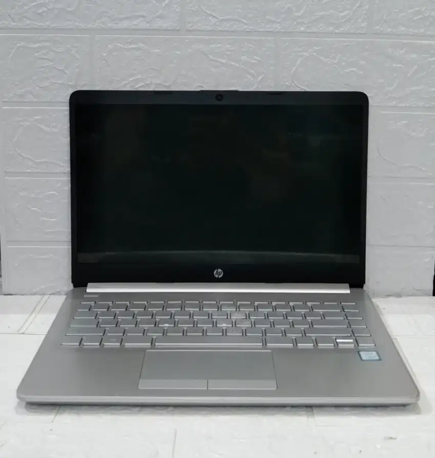 Laptop Hp 14s Core I3