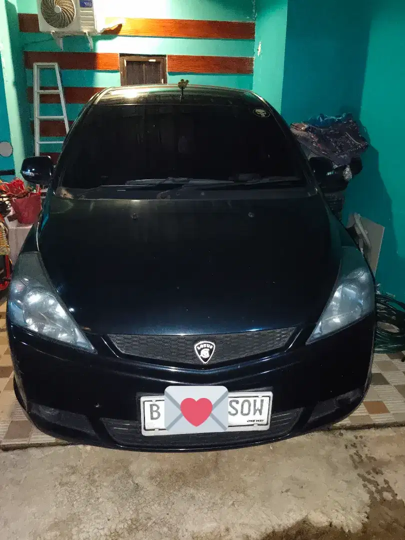 Proton Exora 2011