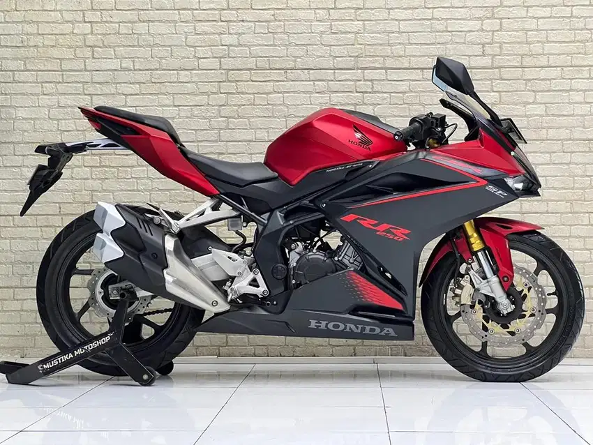 Perfect Condition!!Honda CBR 250RR ABS Sp 2022 Pjak Baru Mulus-Mustika