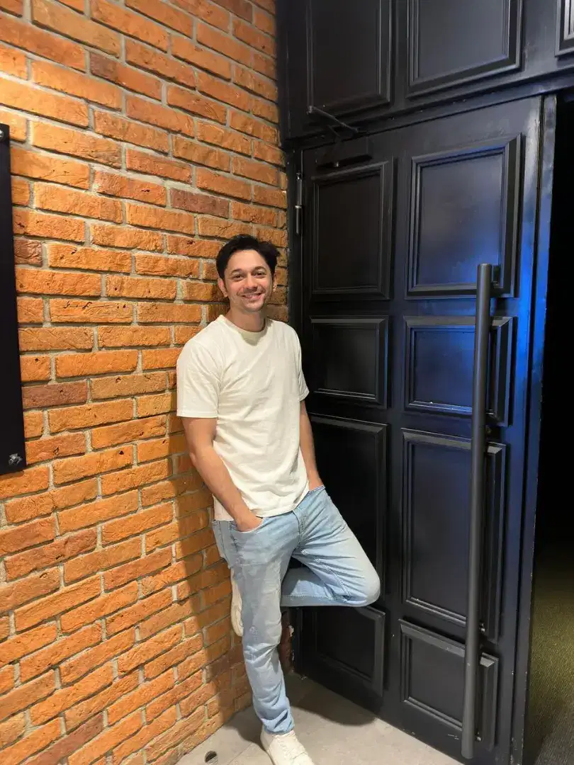 ADMIN LIVE LAKI LAKI  BRAND ANDREW ANDIKA