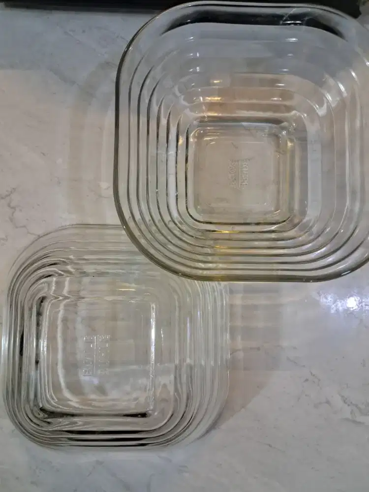 Mangkok Kaca Tebal Piramid Persegi (Merek: Botle Buhle)