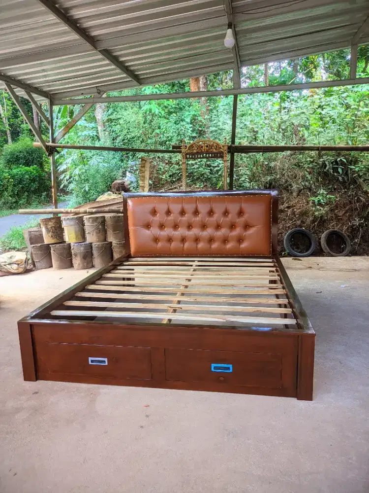 Dipan minimalis jati jok busa