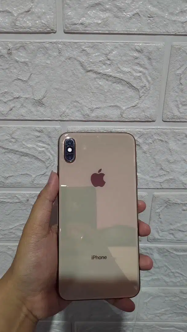 Iphone xs max 256 gold