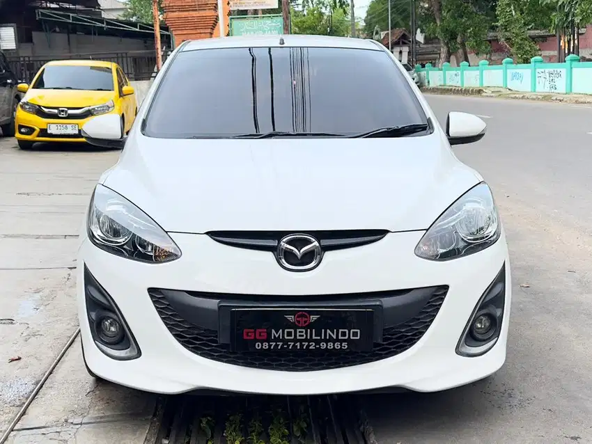 Mazda 2 HB 1.5 R AT Th 2014