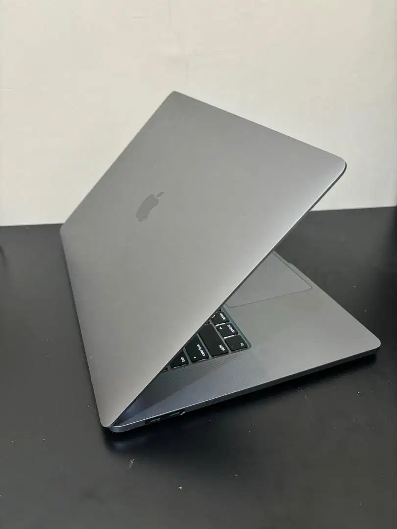 MAC PRO i7 16 inch 512GB 2019/2020